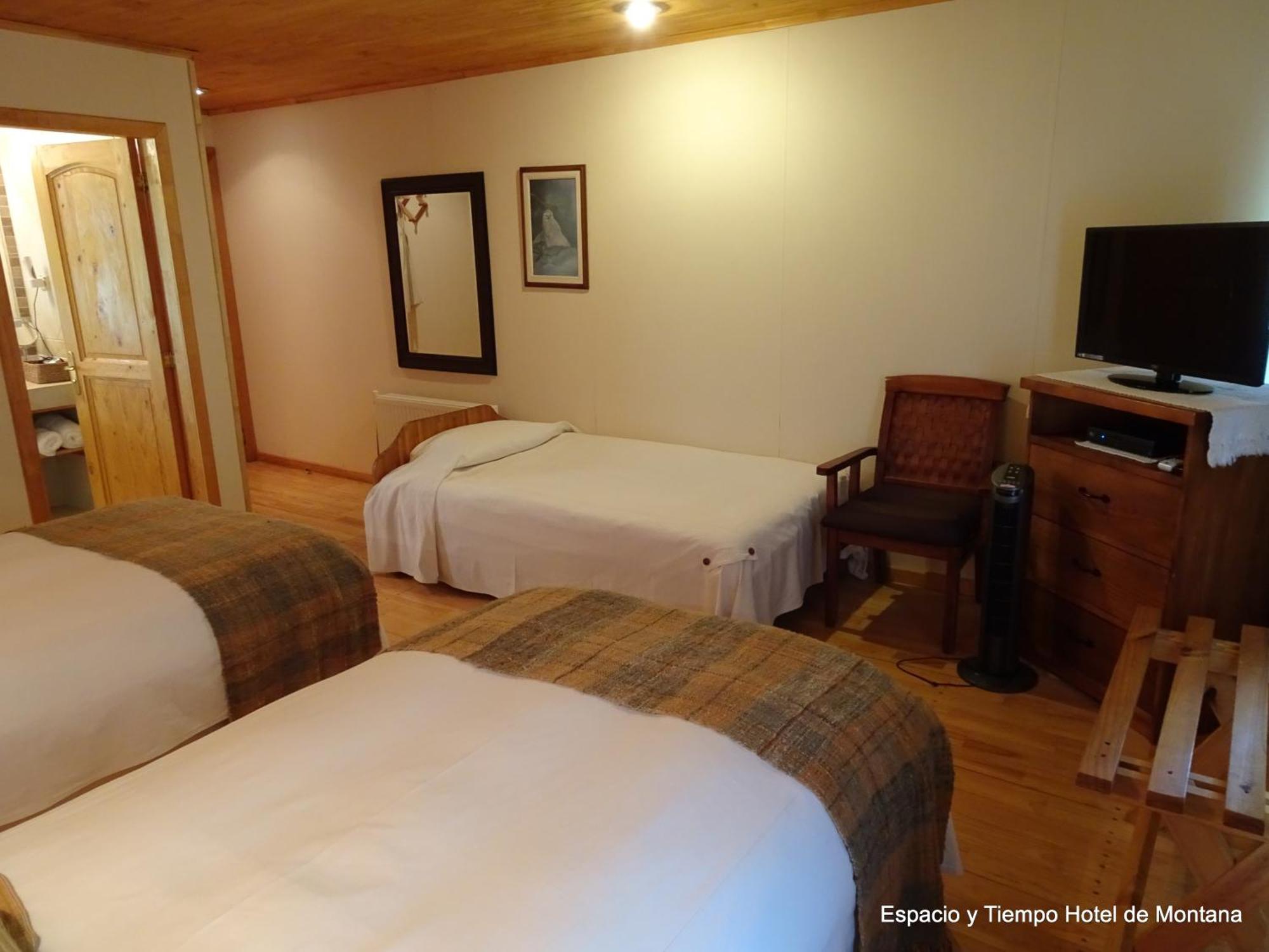 Espacio y Tiempo Hotel de Montaña La Junta Habitación foto