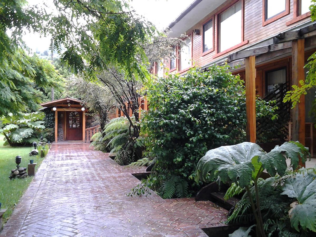 Espacio y Tiempo Hotel de Montaña La Junta Exterior foto
