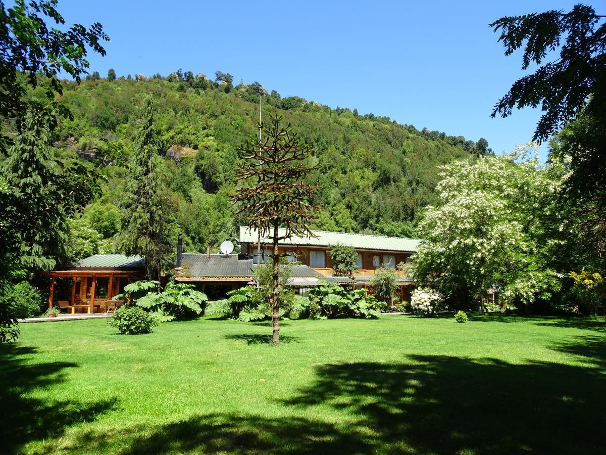 Espacio y Tiempo Hotel de Montaña La Junta Exterior foto